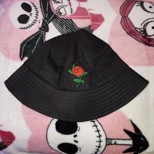 Rose bucket hat
